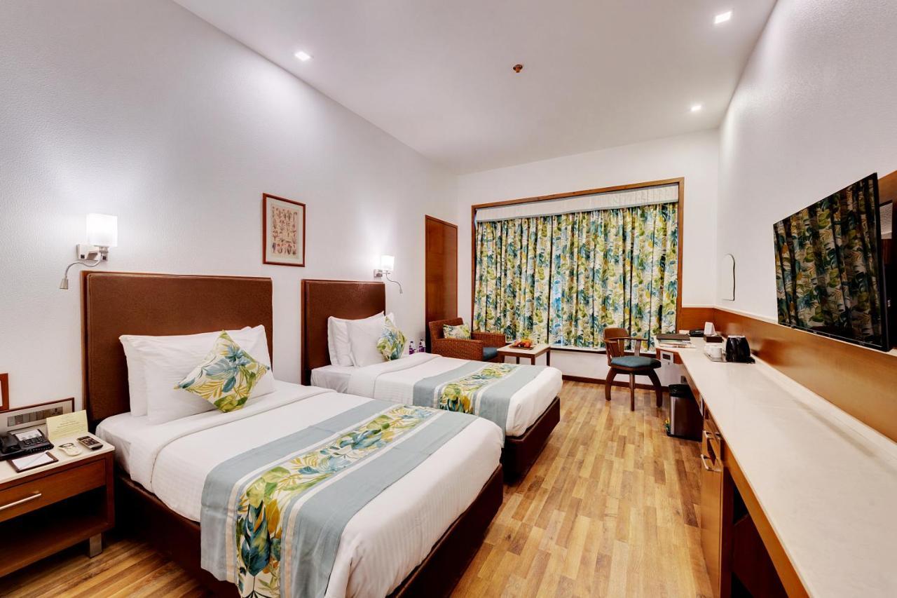 E Square The Fern, 3* Pune