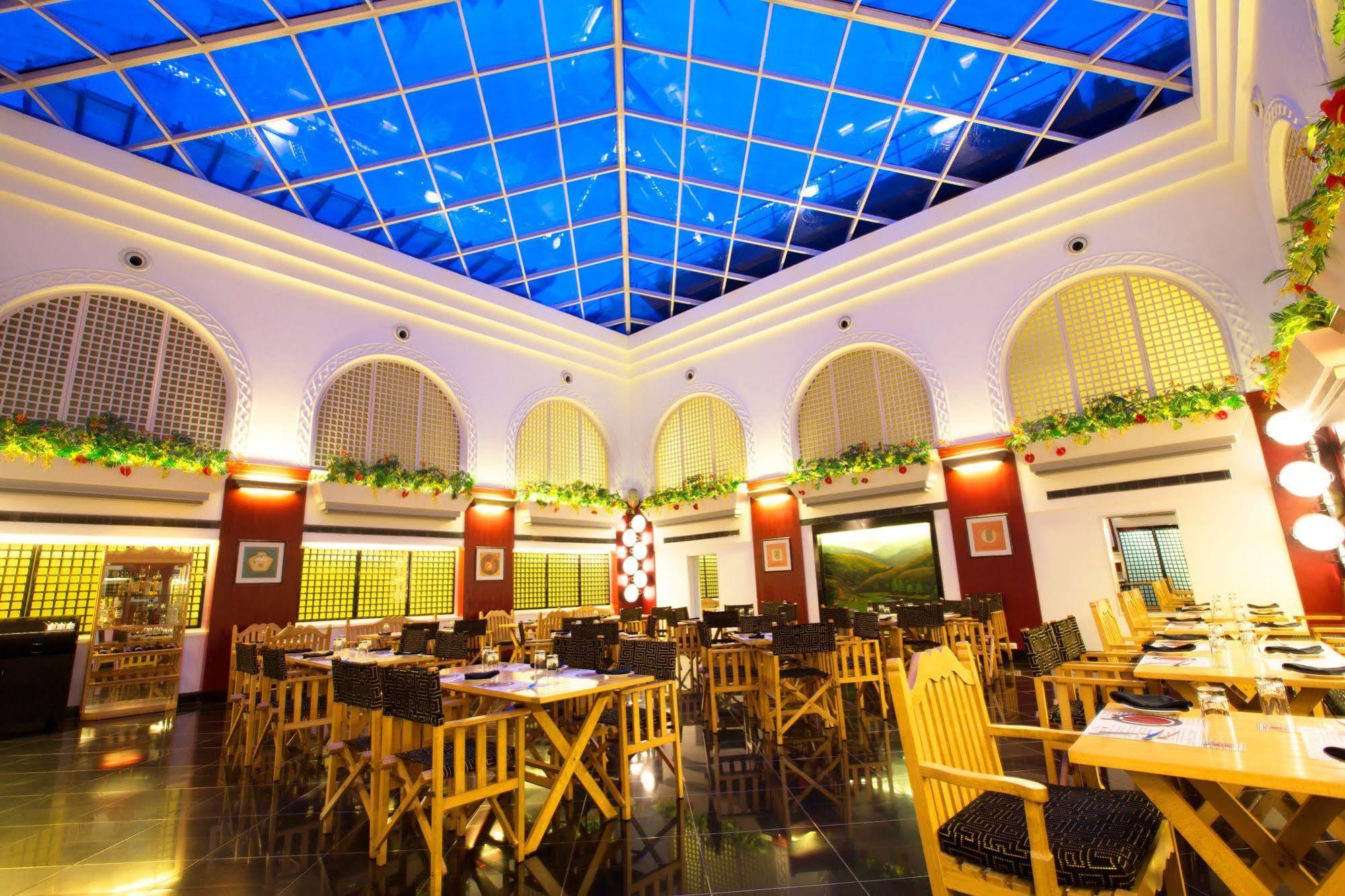 Hotel E Square The Fern,