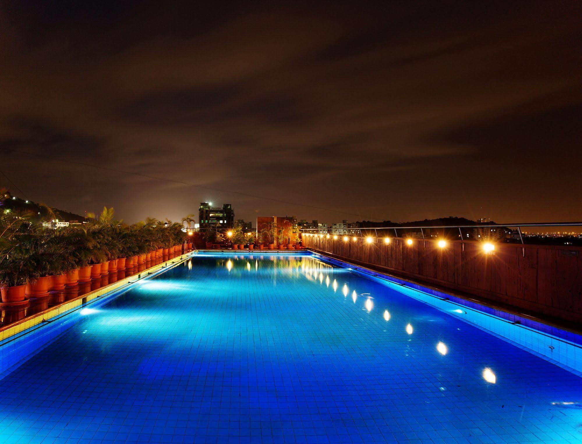 Hotel E Square The Fern, 3*